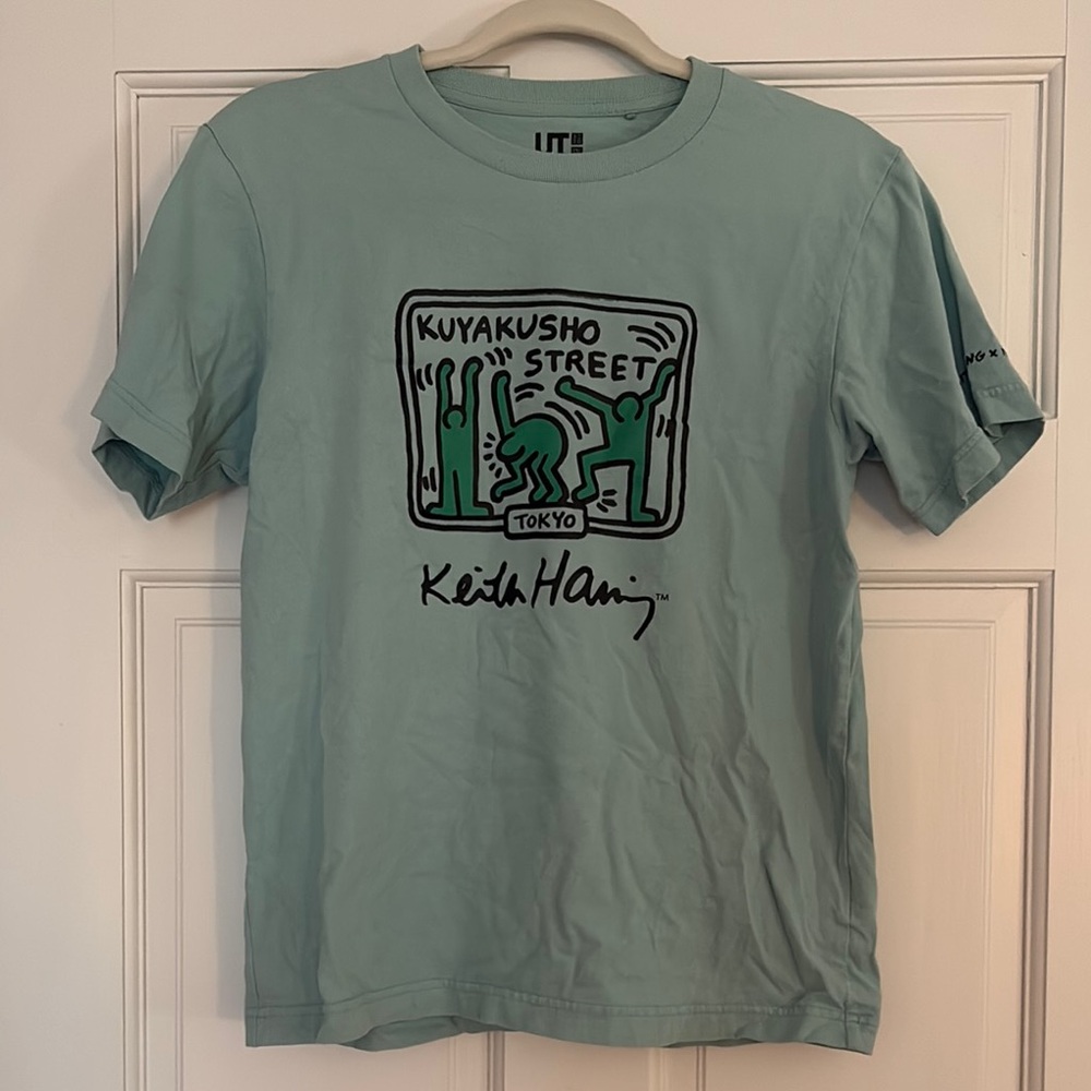 Uniqlo Light Blue Graphic Tee